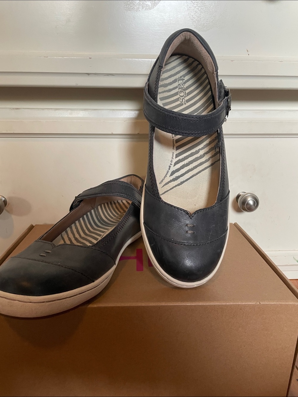 Taos Women’s Flats